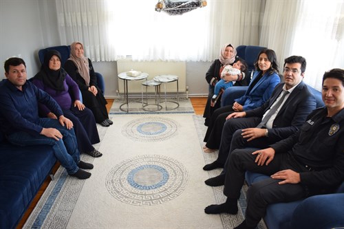 KAYMAKAMIMIZIN HANE ZİYARETLERİ SÜRÜYOR